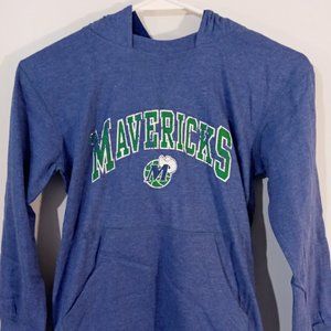 NBA Pullover Mavericks Hoodie Youth Small NWT